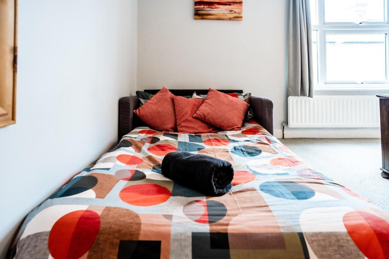 Ferienwohnung The Tigers Townhouse Leicester Exterior foto